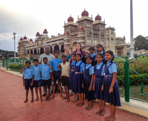 Volunteers in India 
